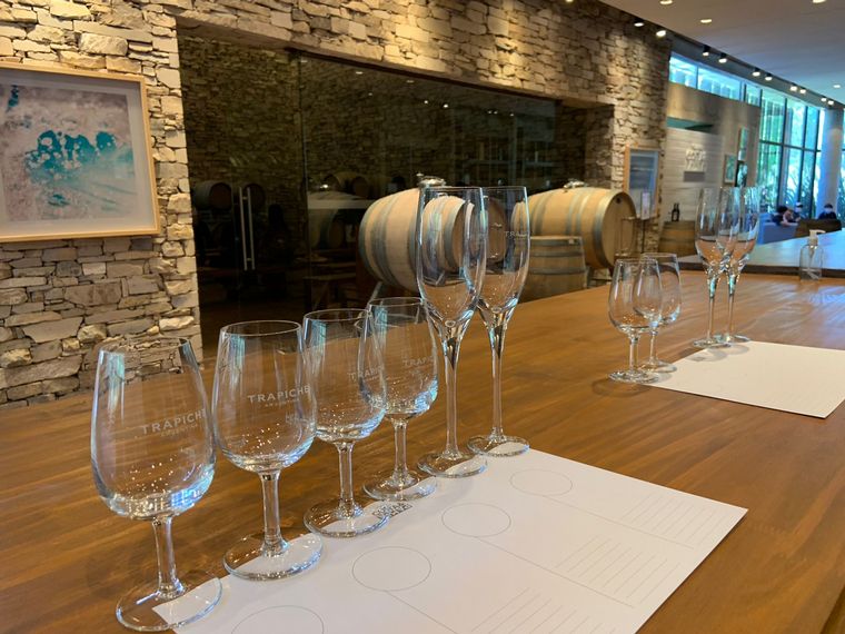 Costa y Pampa de Trapiche, primera bodega oceánica de Latinoamérica.