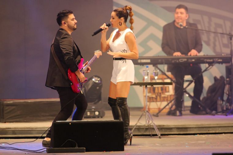 Soledad y Destino San Javier, el plato fuerte de la sexta luna coscoína.