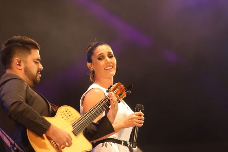 Soledad y Destino San Javier, el plato fuerte de la sexta luna coscoína.