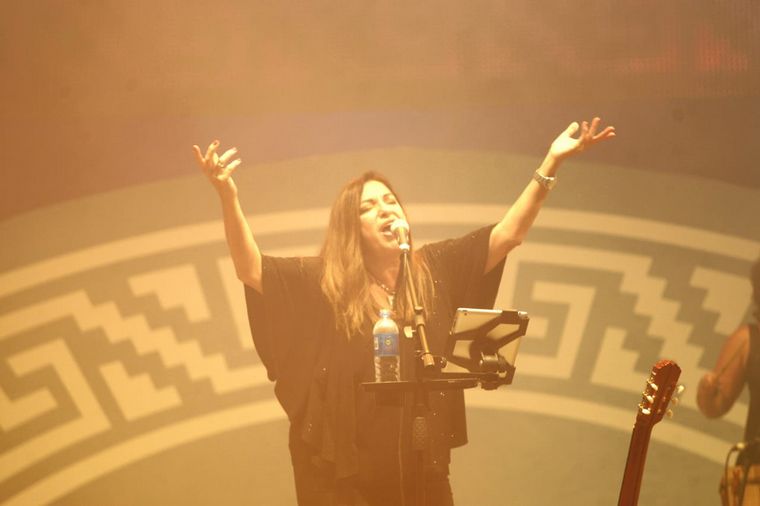 Soledad y Destino San Javier, el plato fuerte de la sexta luna coscoína.