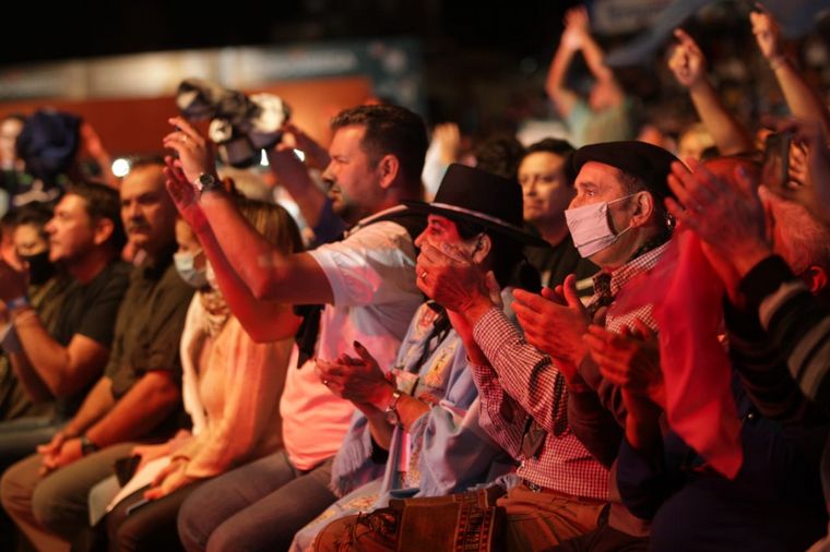 Las mejores imágenes de la séptima luna de Cosquín