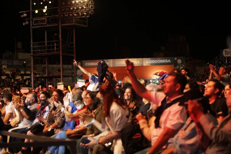 Las mejores imágenes de la séptima luna de Cosquín