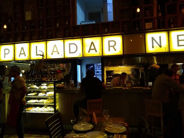 Orlando Morales visitó Paladar Negro.