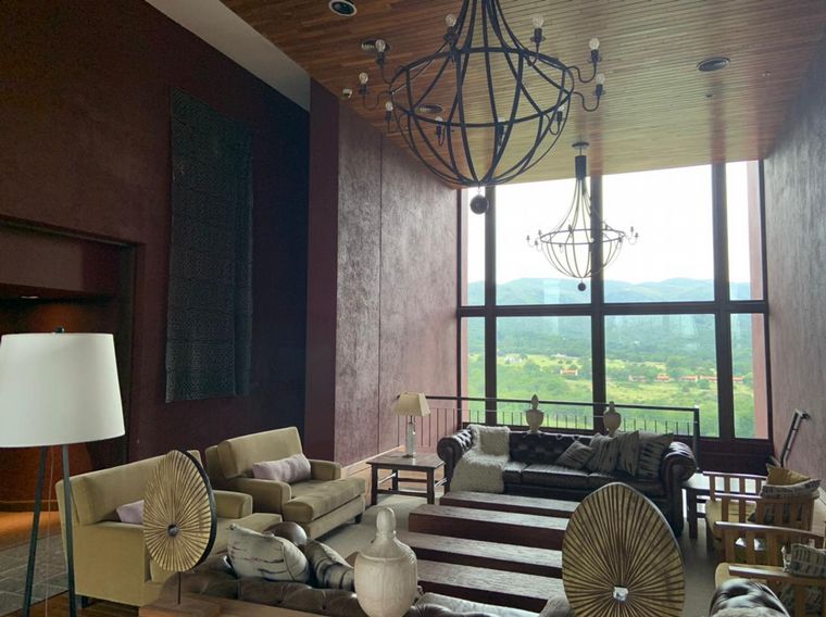 Hotel Pueblo Nativo de 5 estrellas en Villa Giardino