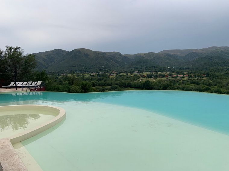 FOTO:  Hotel Pueblo Nativo de 5 estrellas en Villa Giardino