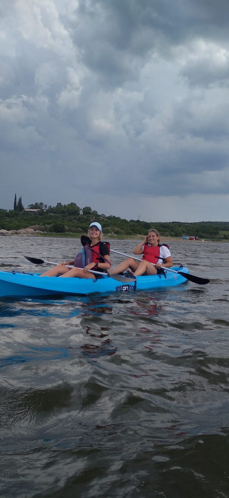 AUDIO: Una experiencia en kayak por el dique “El Cajón”
