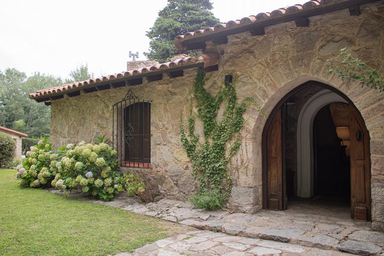 El predio tiene 3 hectáreas de pura naturaleza.