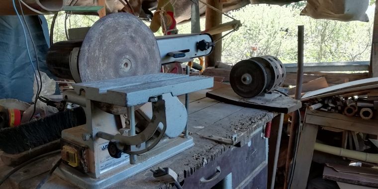 Darío Farías, el luthier de Casa Grande