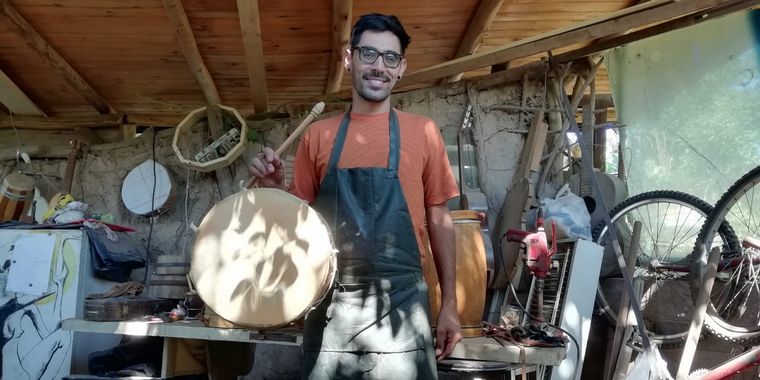 Darío Farías, el luthier de Casa Grande