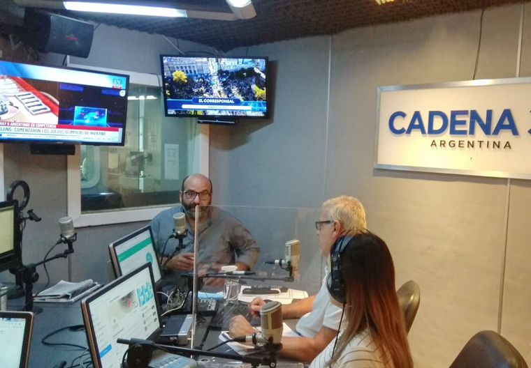 El Padre Oberlin habló en Cadena 3