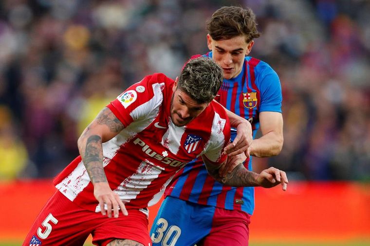 En un partidazo, Barcelona le ganó 4-2 al Atlético Madrid. (Foto: EFE)