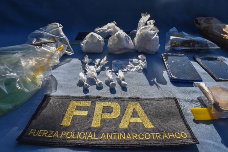 Nueve detenidos en un megaoperativo de la FPA.