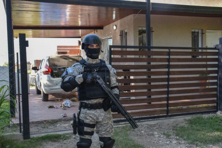 Nueve detenidos en un megaoperativo de la FPA.