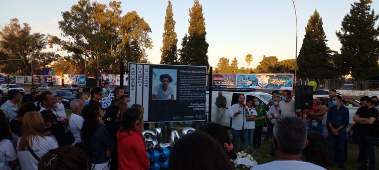 Acto en el día del cumpleaños de Blas Correas (Foto: Dante Leguizamón).