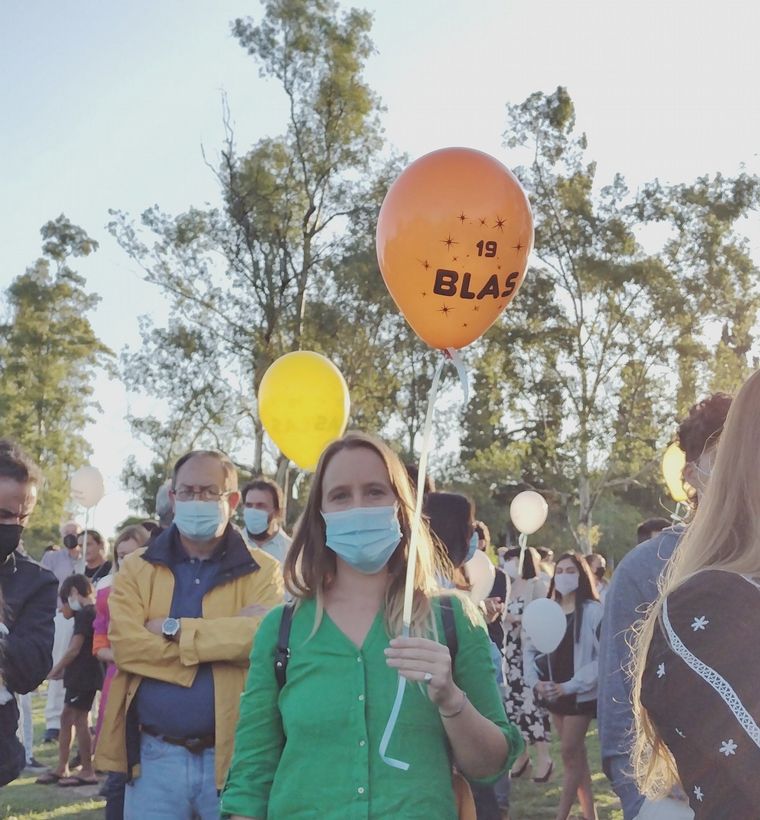 Luciana Echevarría en la marcha por Blas Correas.