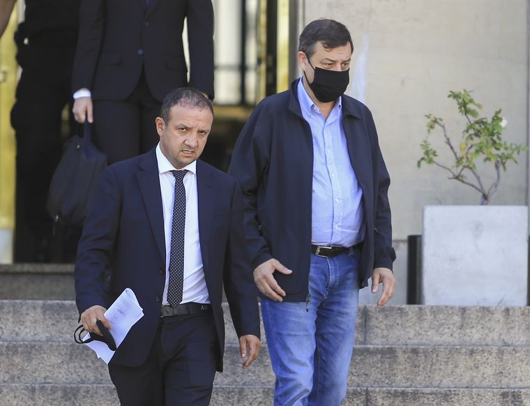 Víctor Manzanares, a la salida de los tribunales federales de Comodoro Py.