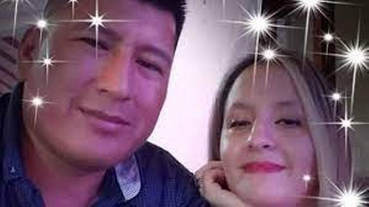 Rolando Aquino y Karen Oviedo.