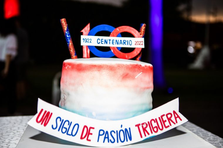 Un símbolo del centenario: la tradicional torta