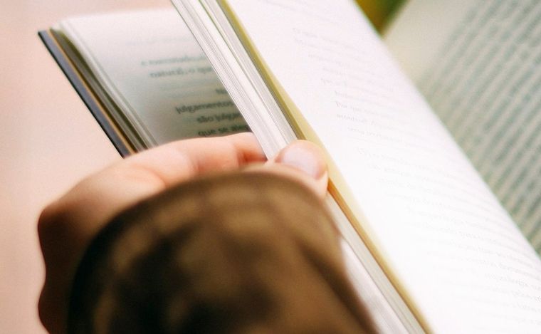 Las voces del amor se reúnen en un libro de cuentos