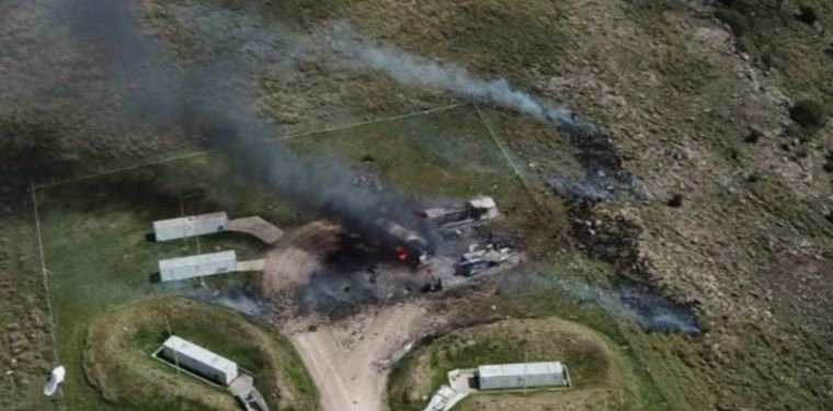 Tres muertos tras la explosión en una fábrica en Olavarría (Foto: En Línea Noticias).