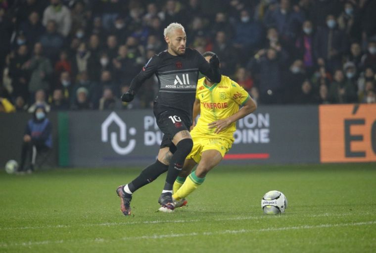 FOTO: El PSG sufrió un golpe duro en su visita al Nantes. (ESPN)