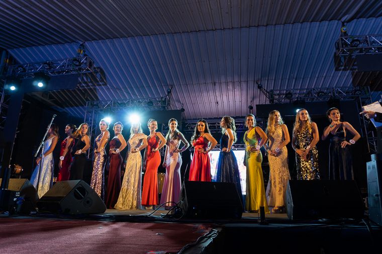 Más de 12 mil personas disfrutaron de la Fiesta de la Familia Piemontesa.