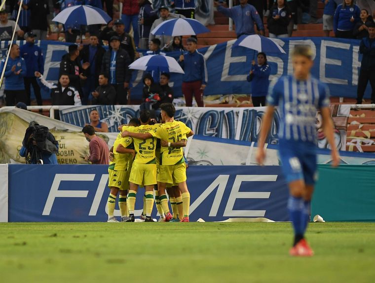 Godoy Cruz no pudo con Aldosivi de local.