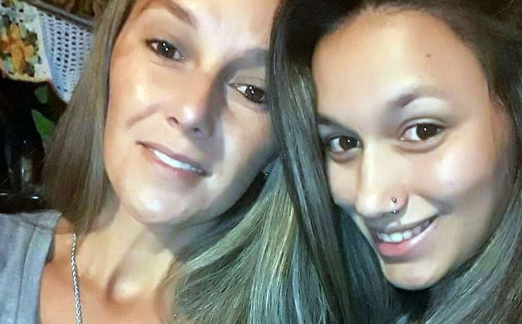 Graciela Agüero y Débora Elizalde.