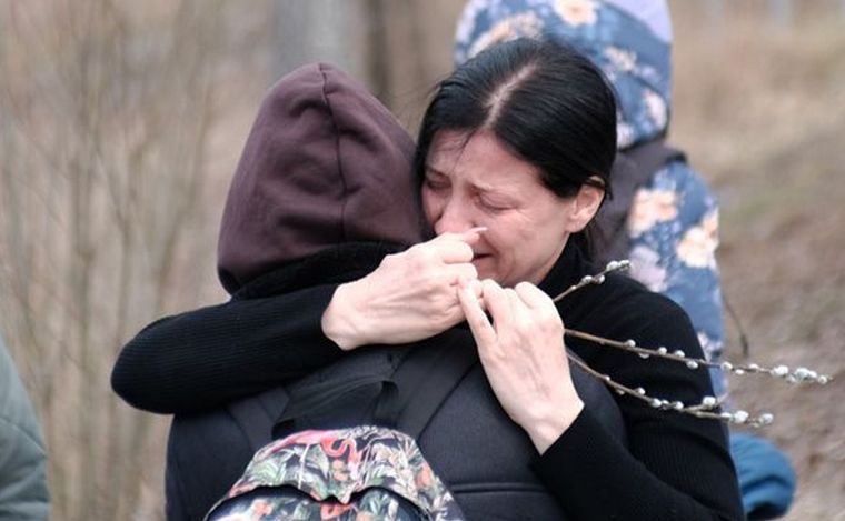 FOTO: El dolor invade las calles de Ucrania.