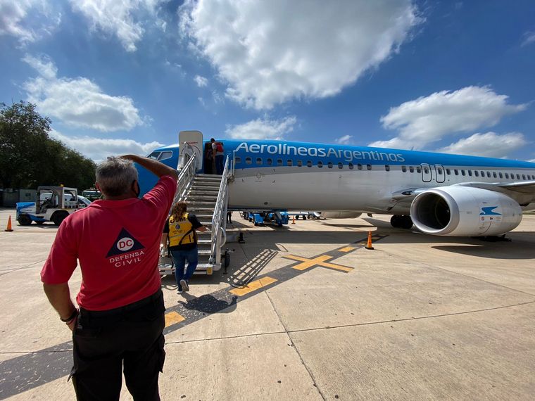 El avión de Aerolíneas Argentinas que aterrizó de emergencia en Córdoba.