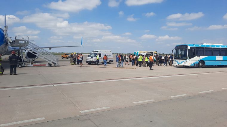 El avión de Aerolíneas Argentinas que aterrizó de emergencia en Córdoba.