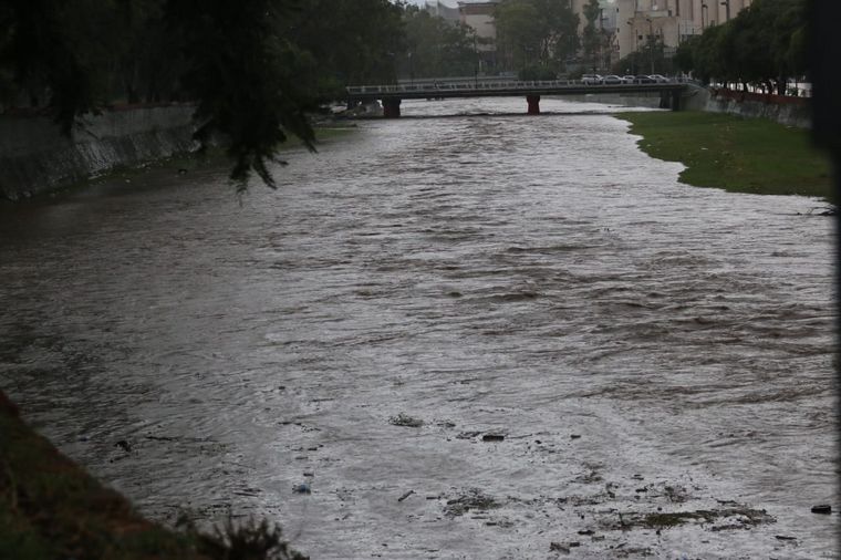 Corte en Costanera norte y sur de la ciudad de Córdoba