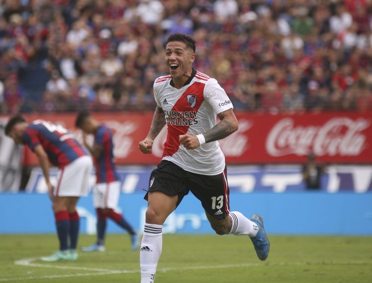 Enzo Fernández, figura del triunfo de River ante "El Cuervo".