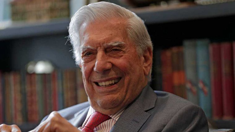 FOTO: Vargas Llosa estará en la Feria del Libro de Buenos Aires