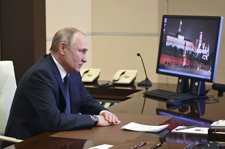 FOTO: Putin contraataca a Occidente también con medidas económicas. 
