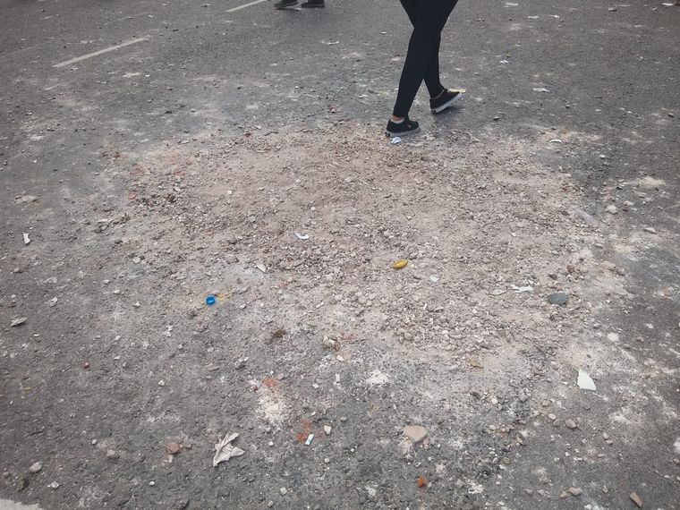 El estado de las inmediaciones del Congreso después de los incidentes