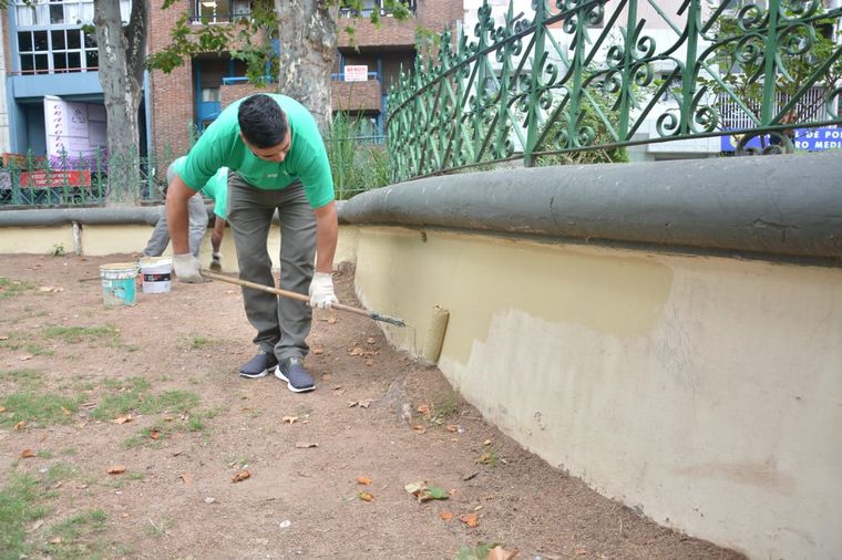 La Municipalidad denunció hechos de vandalismo en varias plazas de Córdoba