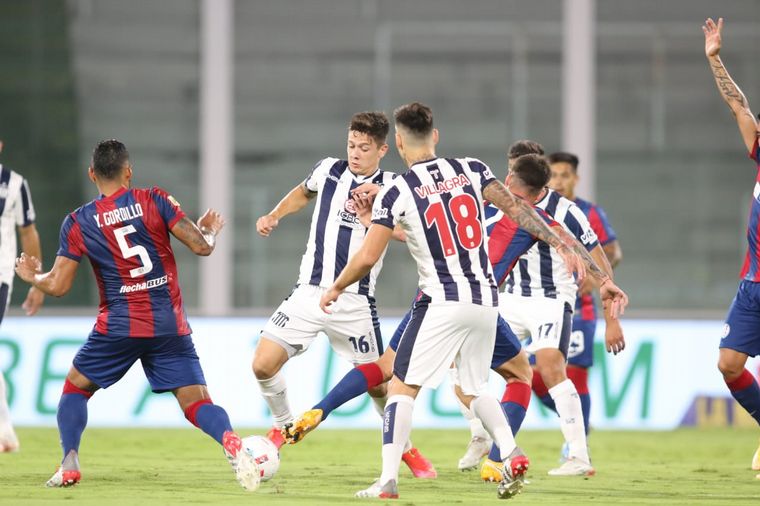 Puntajes de los protagonistas del partido en el Kempes