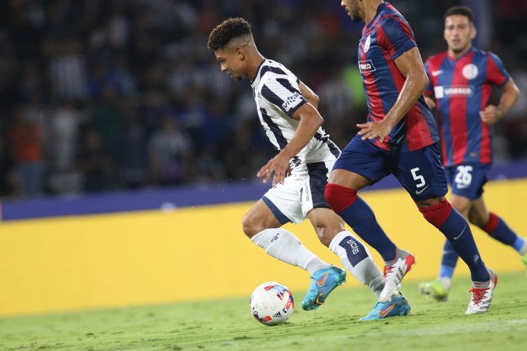 San Lorenzo le ganó a Talleres y lo hundió al fondo de la tabla de posiciones.