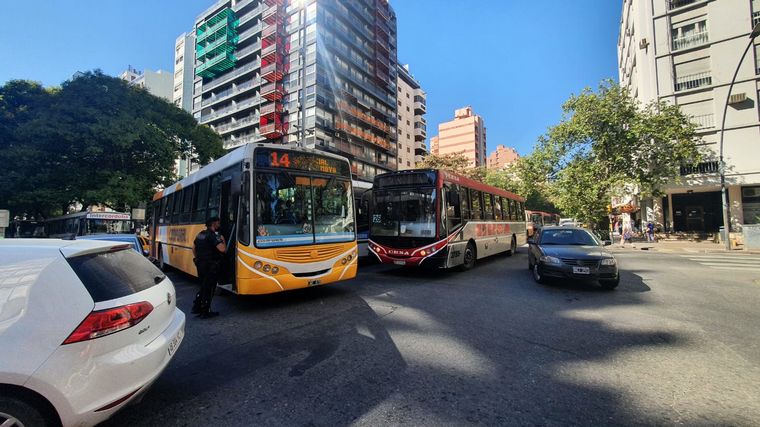 Caos de en el centro de Córdoba por triple manifestación