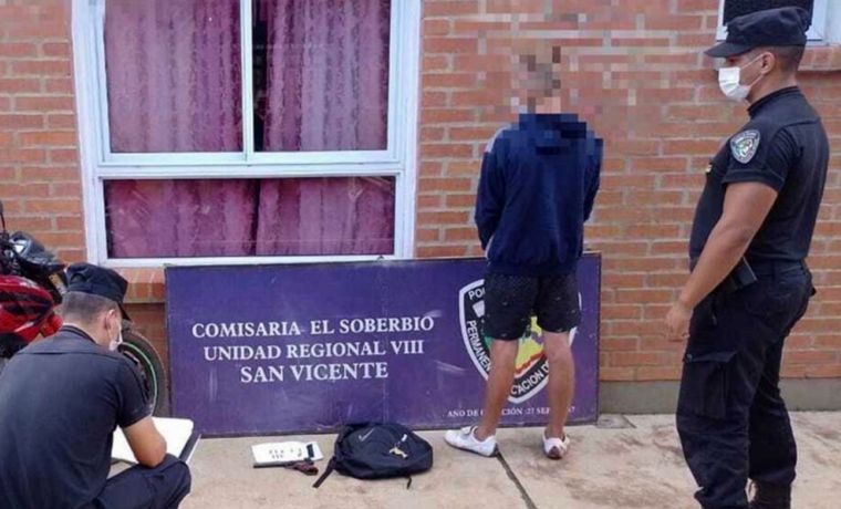 Detenido por amenazar con un arma a su pareja.