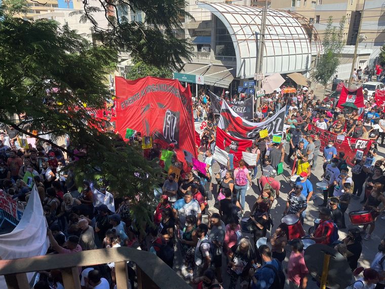 FOTO: Caos de en el centro de Córdoba por triple manifestación