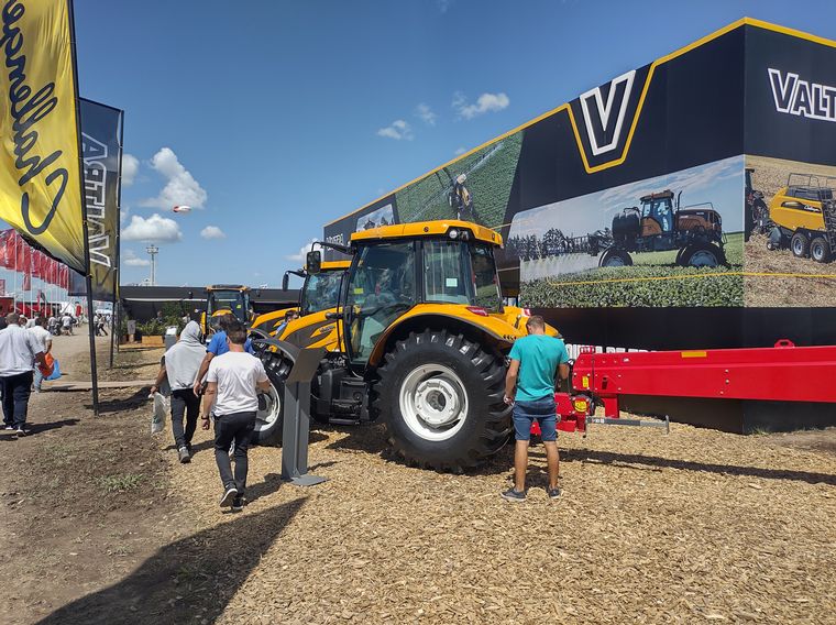 El stand de Valtra en Expoagro