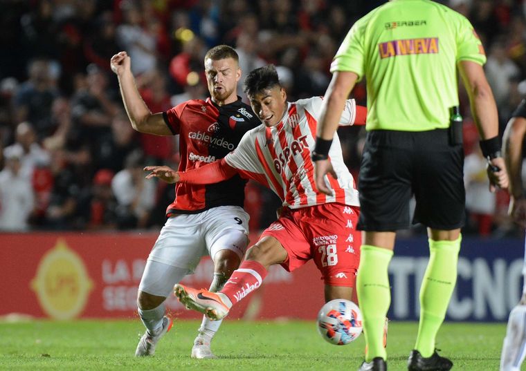 Colón y Unión igualaron sin goles en el clásico de Santa Fe.