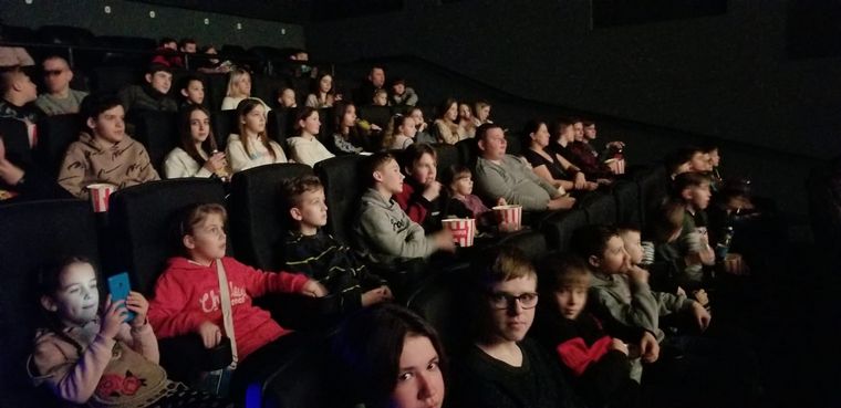 Los curas de Carmelitas Descalzos eligen quedarse en Ucrania pese a la invasión.