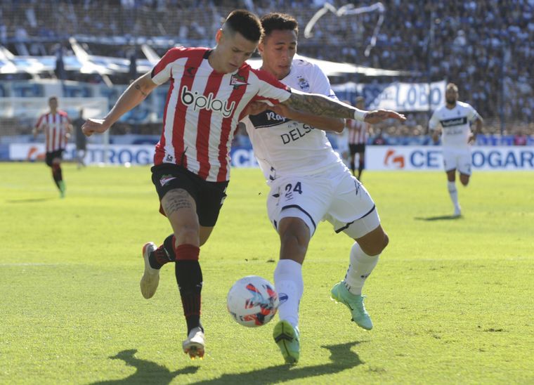 Gimnasia le empató 1-1 el clásico de La Plata a Estudiantes