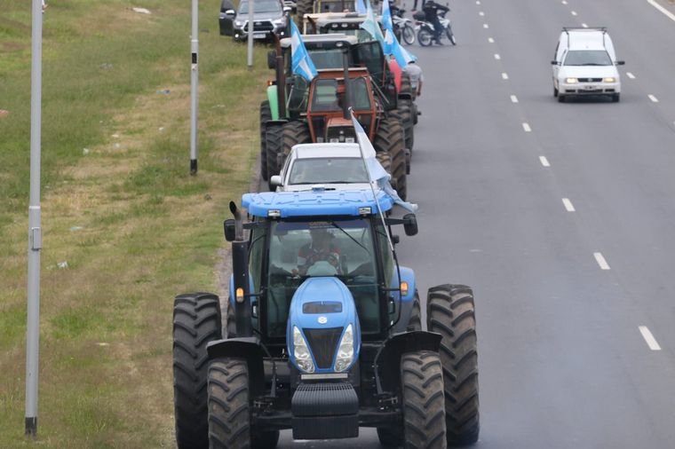 AUDIO: Productores cordobeses realizaron un tractorazo en protesta
