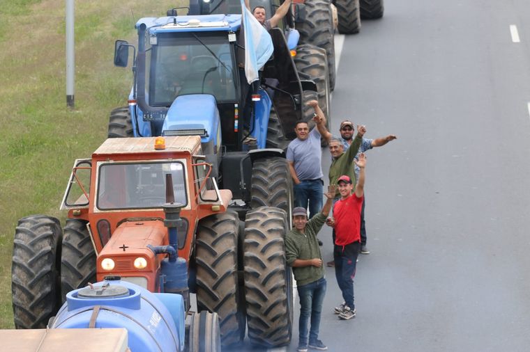 Tractorazo de productores autoconvocados en Córdoba