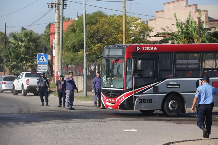 Levantaron el bloqueo en Ersa y dejan salir los colectivos