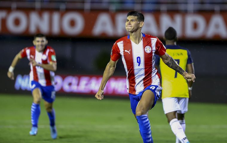 Paraguay se hizo fuerte de local